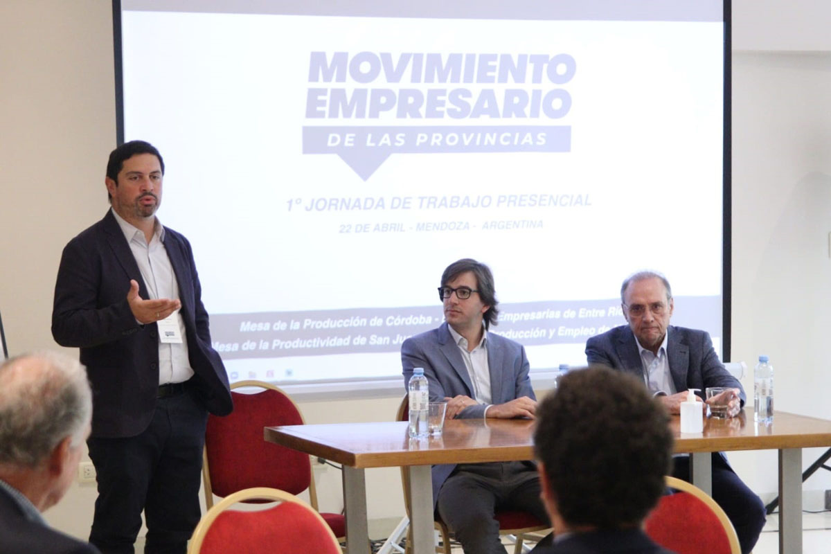 Mesa de la Producción de Córdoba, presente en la 1era. Jornada del Movimiento Empresario