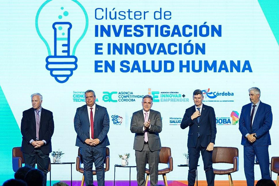 CaCEC acompañó el lanzamiento del clúster de investigación en salud humana